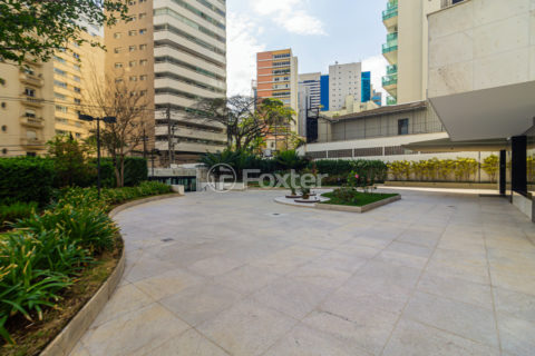 Image 60 - 332004