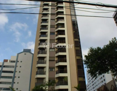 Image 8 - 1000862