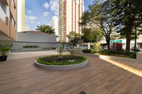 Image 30 - 324031