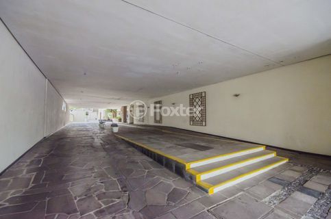Image 31 - 449380
