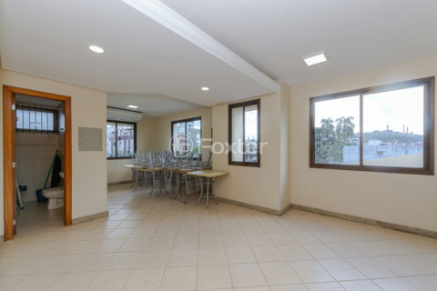 Image 43 - 1010213