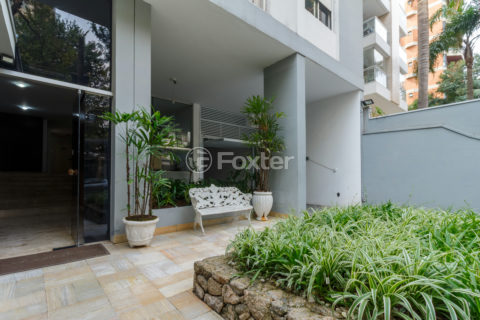 Image 37 - 1022048