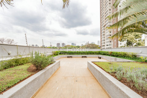 Image 31 - 1022110