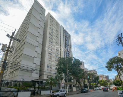 Image 22 - 1017475
