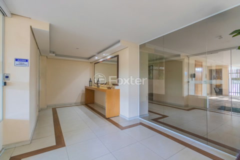 Image 34 - 1008436