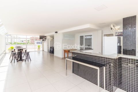 Image 22 - 876915