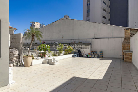 Image 49 - 884812
