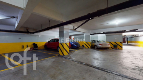 Image 27 - 1016288
