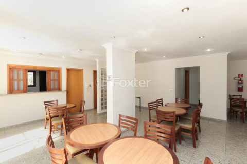 Image 30 - 1018540