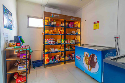 Image 33 - 1020704