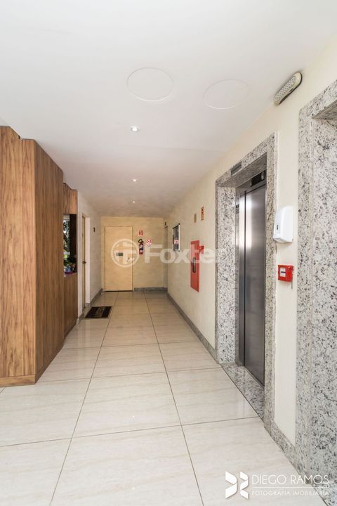 Image 57 - 994630
