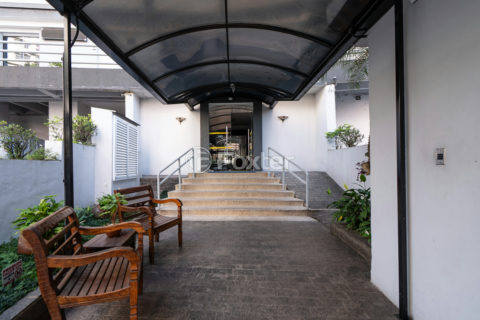 Image 24 - 1020917
