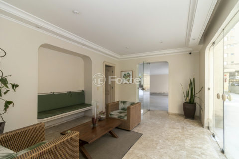 Image 33 - 1020543