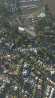 Image 71 - 1021593