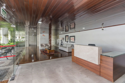 Image 31 - 1017154