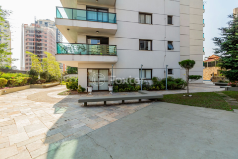 Image 76 - 334740