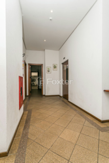 Image 5 - 391
