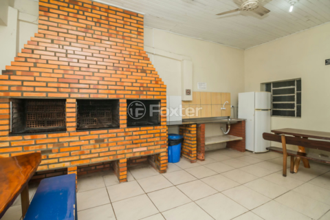 Image 32 - 827085
