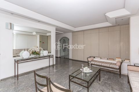 Image 37 - 837331