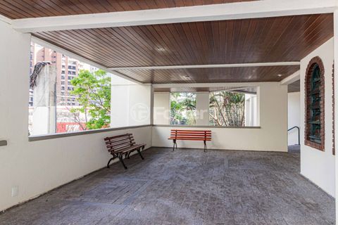 Image 39 - 897373