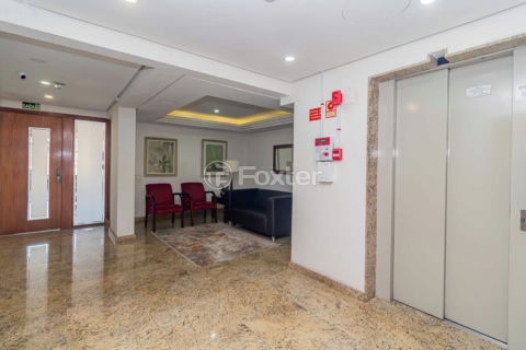 Image 31 - 926612