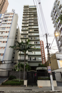 Image 28 - 879897