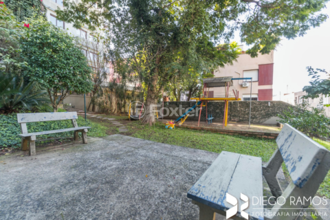 Image 32 - 243900