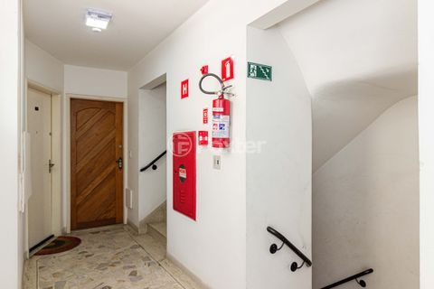 Image 21 - 958499
