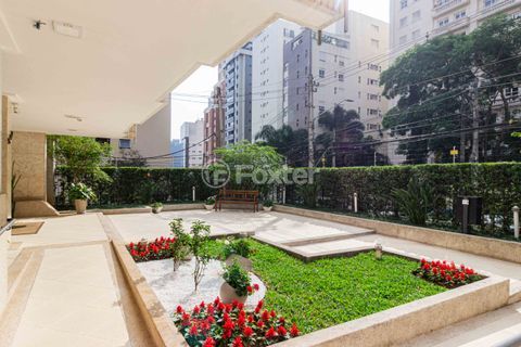 Image 37 - 927038