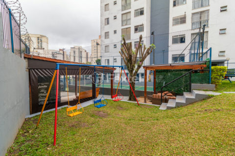 Image 24 - 1015915