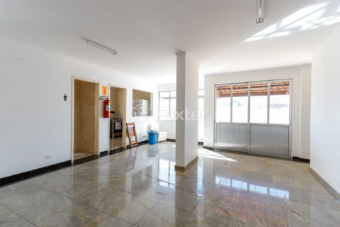 Image 27 - 1015682