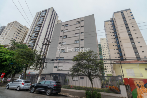 Image 25 - 983690
