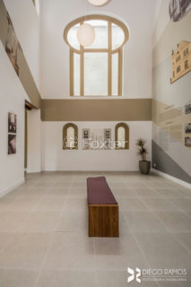 Image 28 - 204305