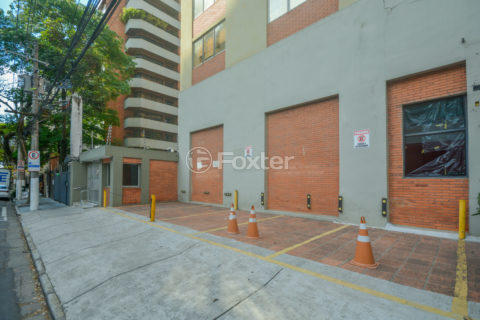 Image 17 - 847774
