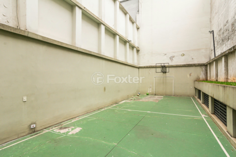 Image 37 - 989583