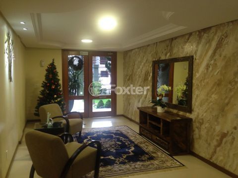 Image 38 - 958886