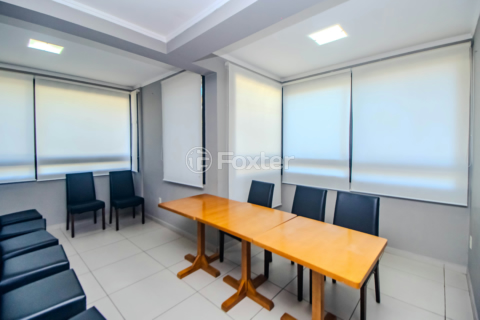 Image 34 - 1006110