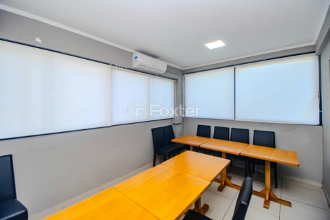 Image 35 - 1006110