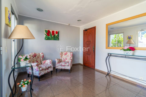 Image 32 - 1001435