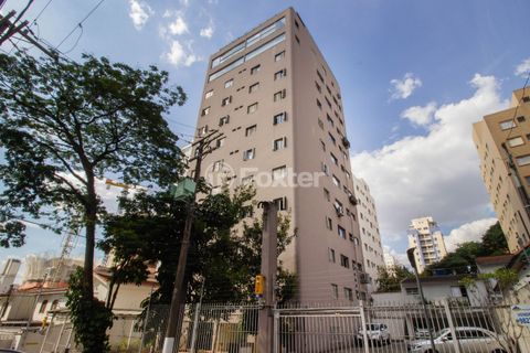 Image 25 - 821620