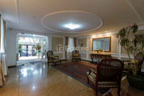 Image 32 - 988850