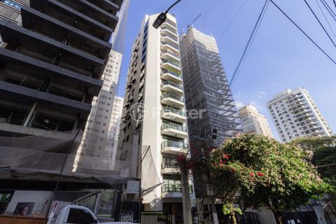 Image 49 - 324536