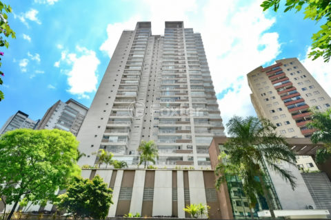 Image 62 - 1021890