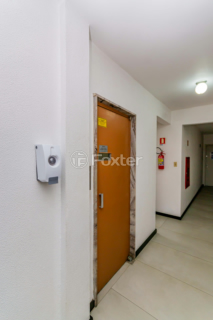Image 26 - 918054