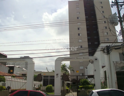 Image 8 - 1021912