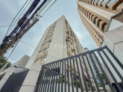 Image 32 - 1021671