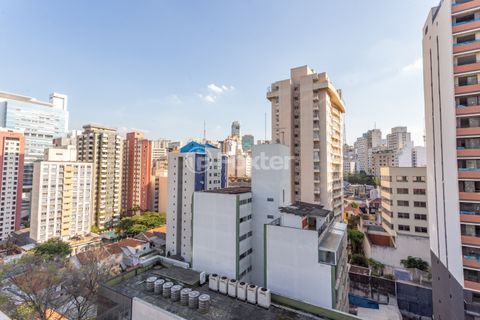 Image 44 - 321608