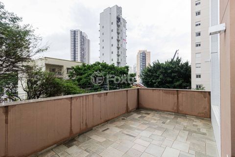 Image 47 - 1007605