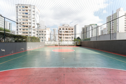 Image 33 - 1005340