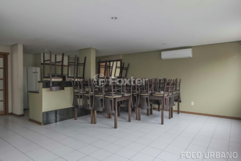 Image 4 - 1009410